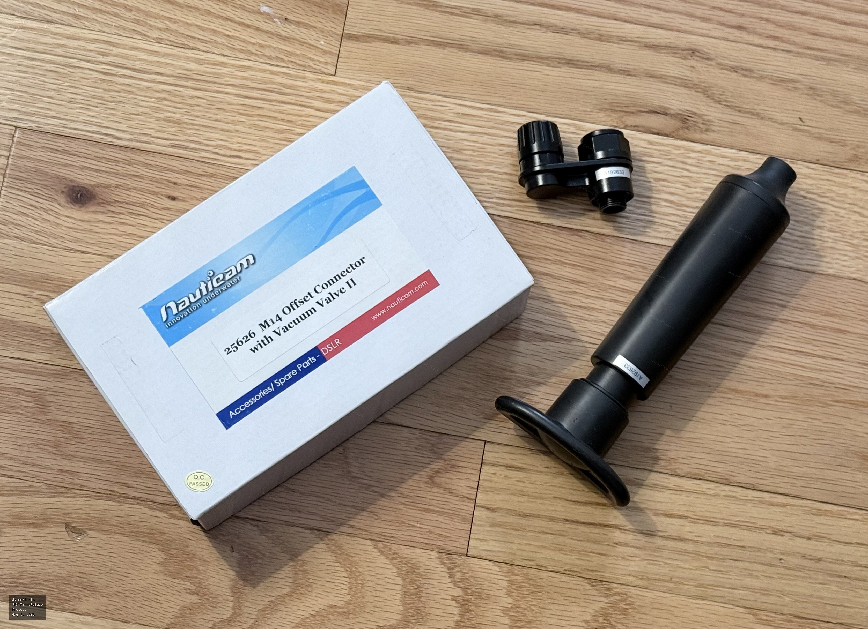 Nauticam 25626 M14 Offset Connector with Vacuum Valve and Pump