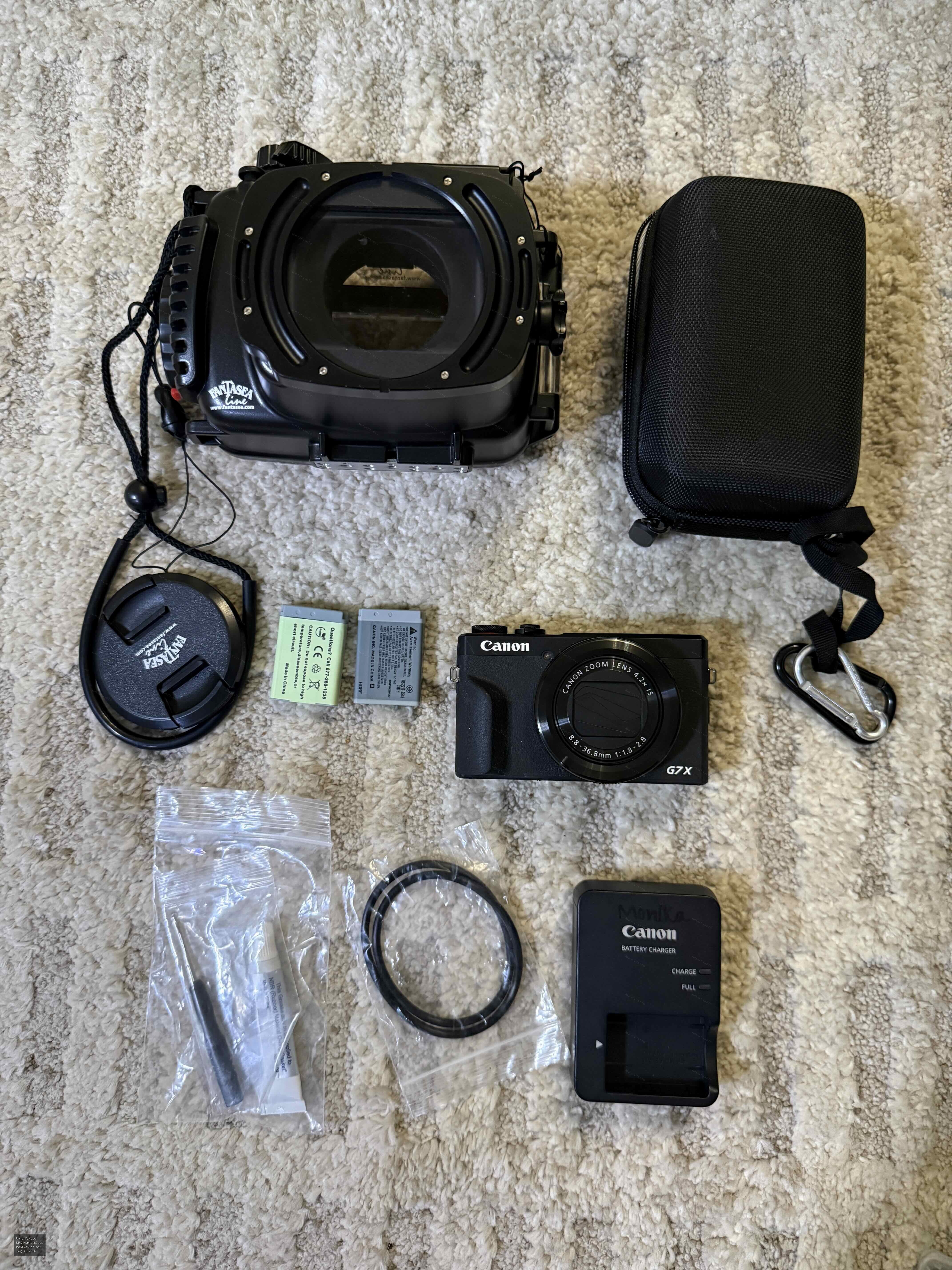 Canon PowerShot G7X Mark III & Fantasea underwater housing & accessories