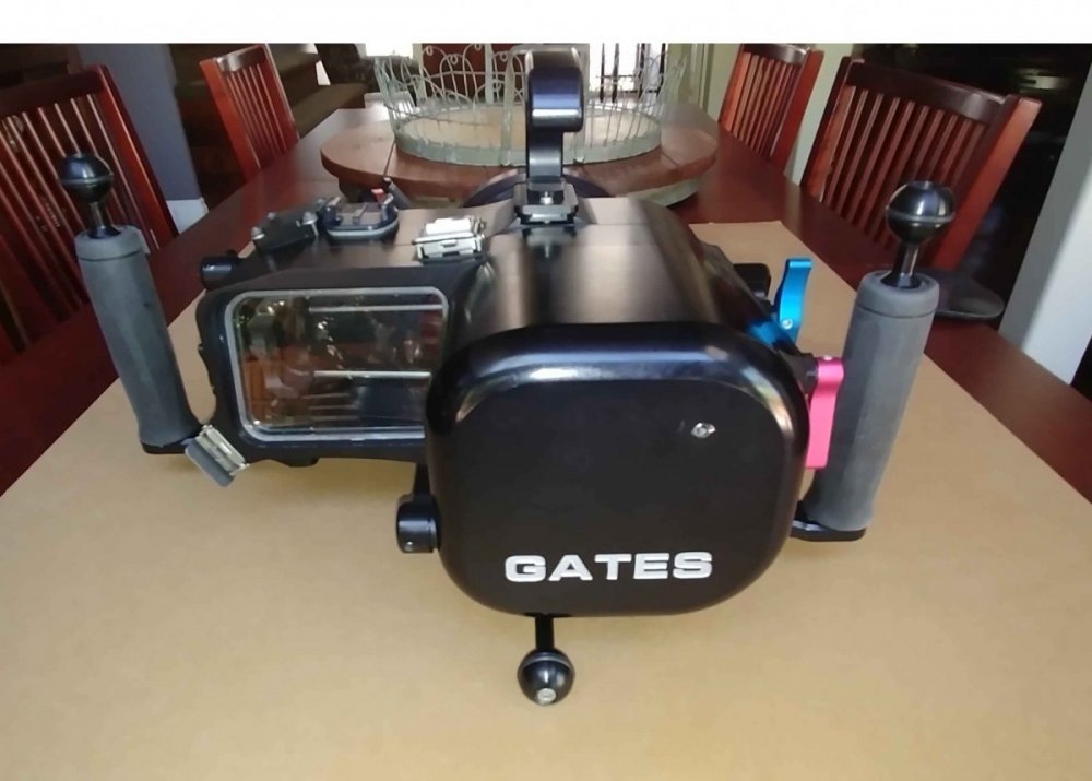 ax700 housing back.jpg