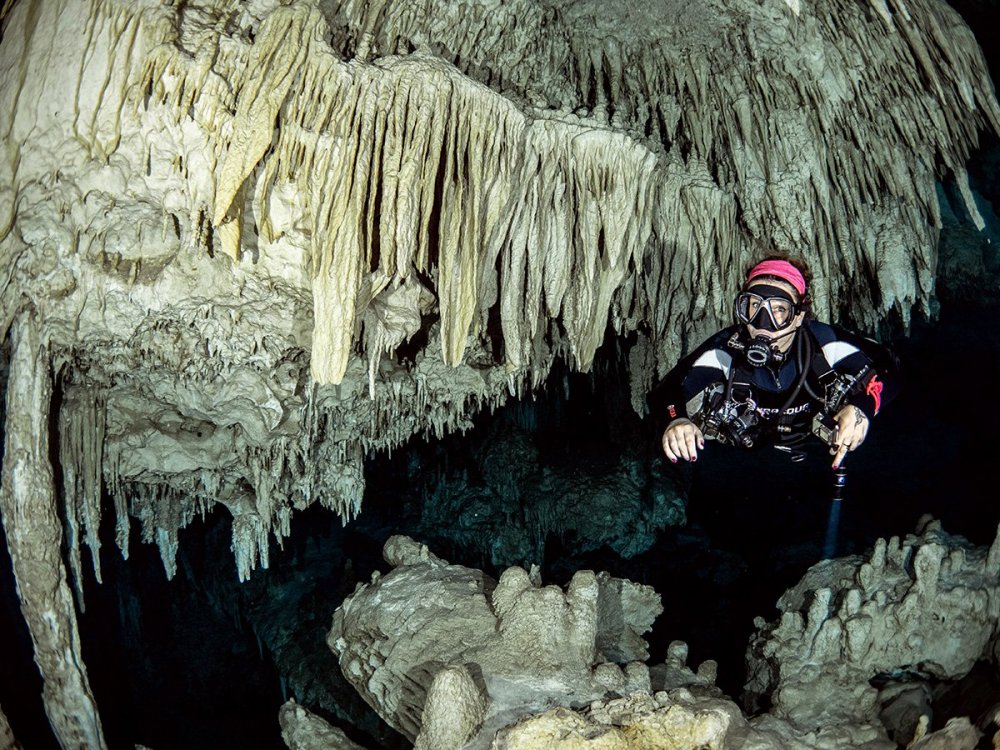 Dos Ojos cenote 4.jpg