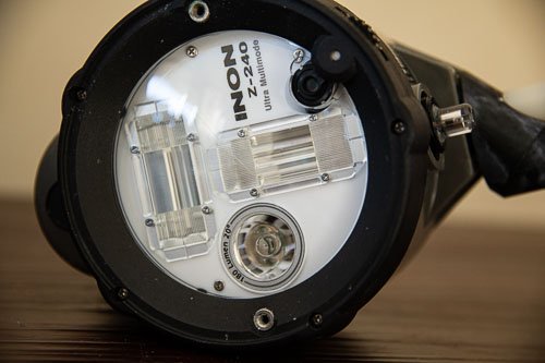 InonStrobes_006.jpg.f689ab494eca55f132e59e998d394513.jpg