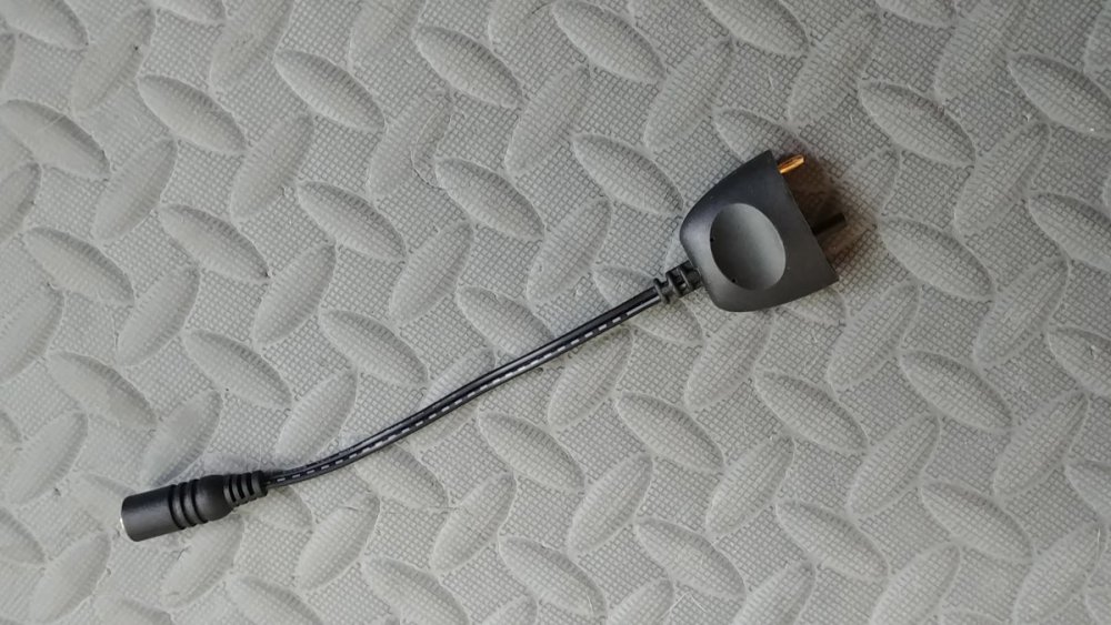 sola charge coupler.jpg
