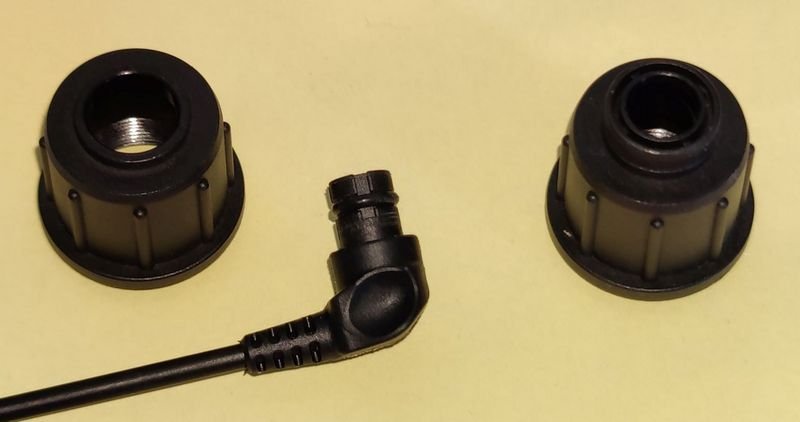 inon-connector.jpg.86bea55396416de49ab9f2652198480c.jpg