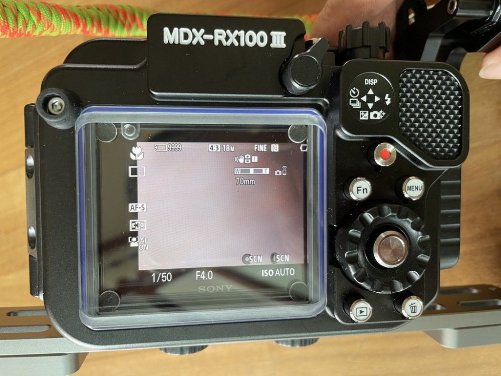 RX100_3.jpg