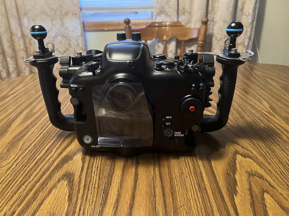 Nauticam NA  R5-4.jpg