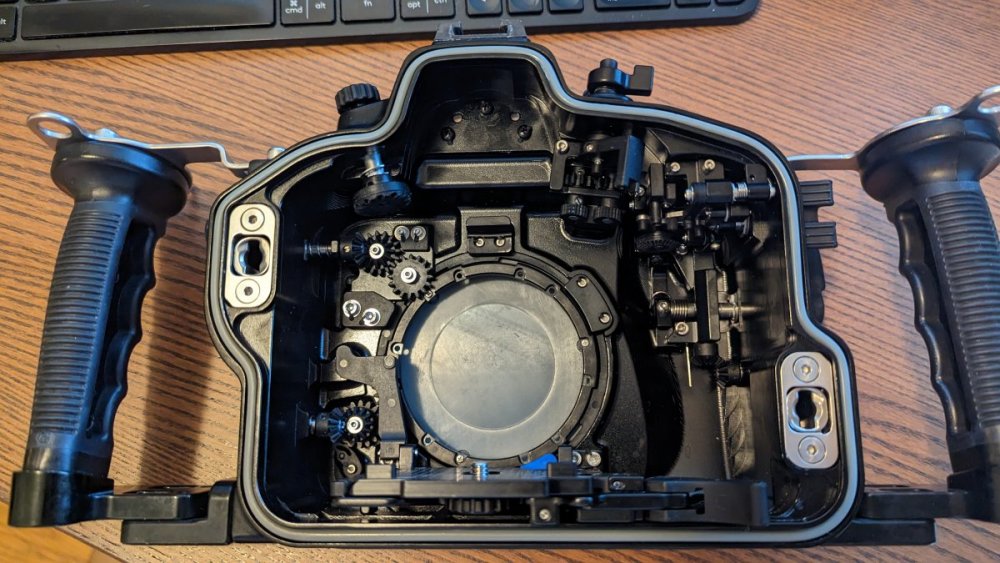 9internals.jpg