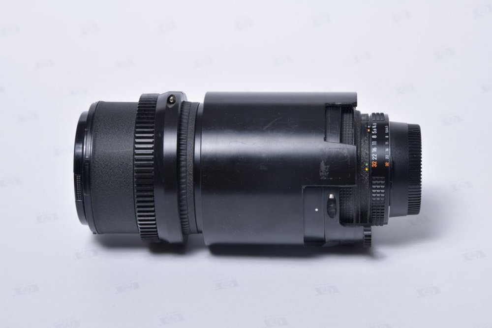 Nikon 70-180mm w_ Seacam gear set.jpg