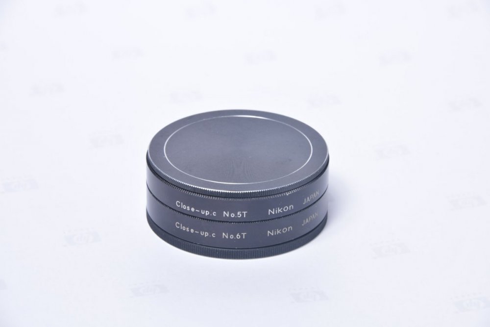 Nikon T5 & T6 Close-up lenses with stackcaps.jpg