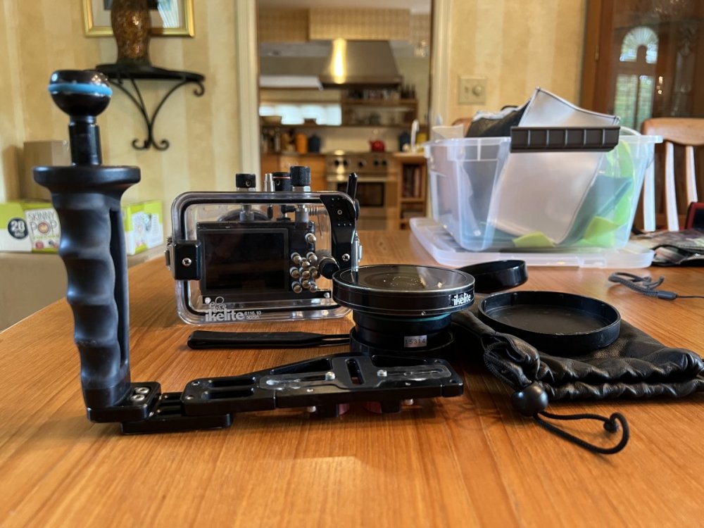 Ikelite Sony RX100IV Kit .jpeg